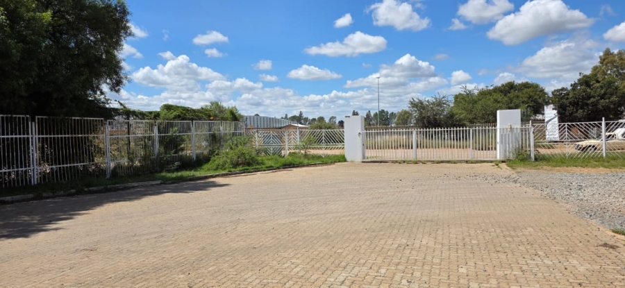 Commercial Property for Sale in Uraniaville North West